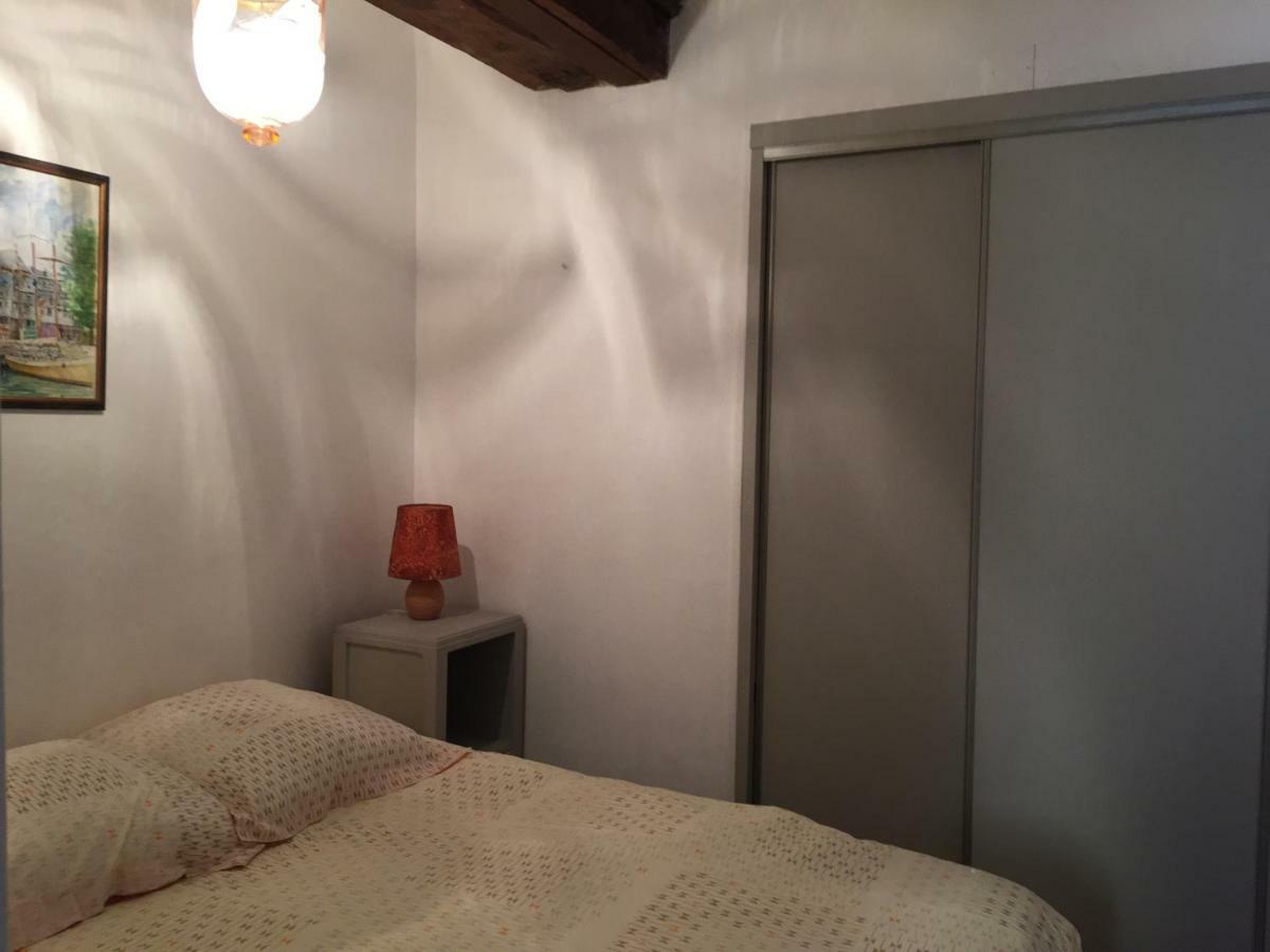 Chez Annette Apartment องเฟลอร์ ภายนอก รูปภาพ